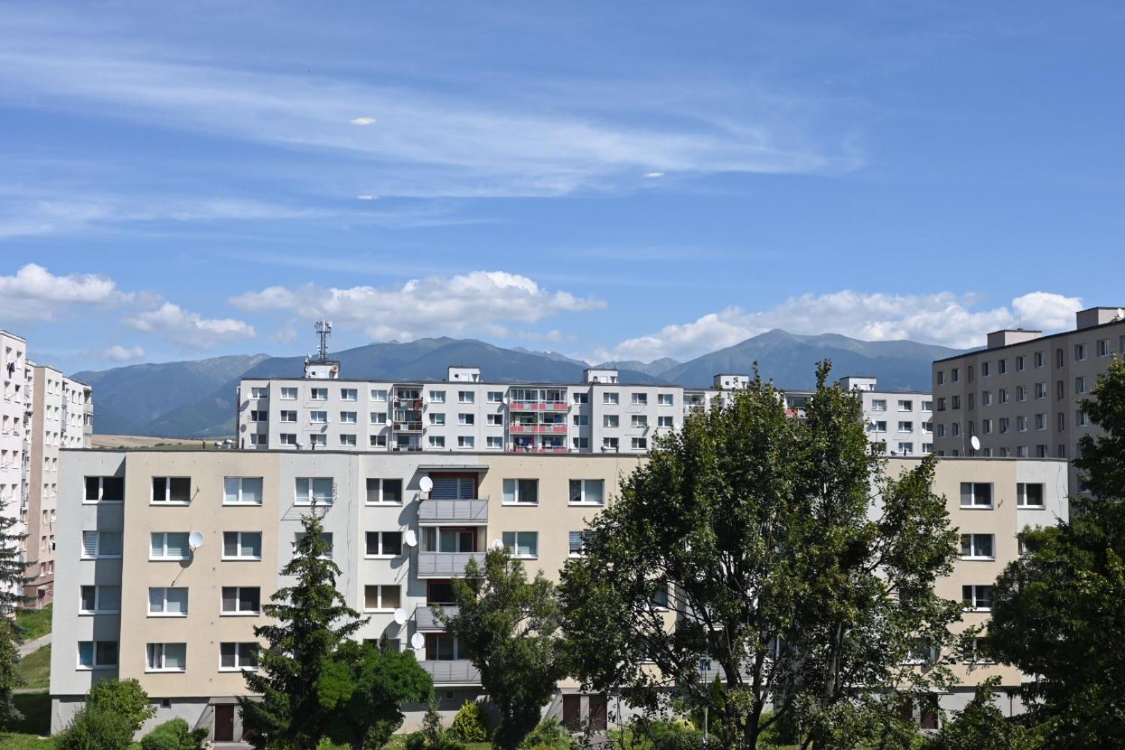 Tatry View Apartment, Free Parking Liptovský Mikuláš Екстериор снимка